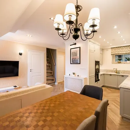 Lovely In The Heart Of Apartamento Varsovia