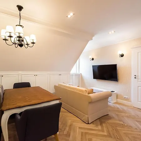 شقة Lovely In The Heart Of By Bookinghost وارسو