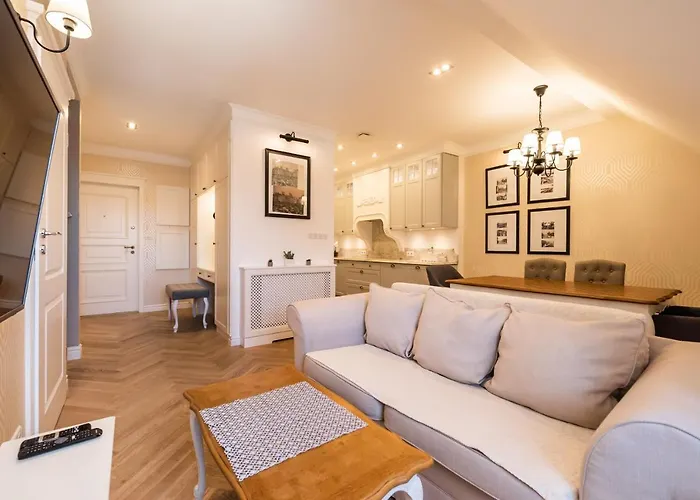 Lovely In The Heart Of By Bookinghost